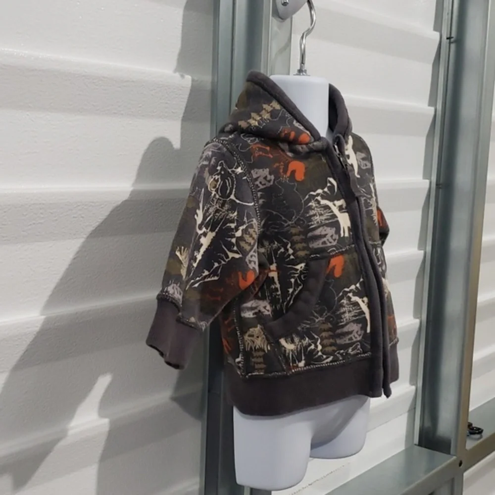 Dinosaur jacket size 6-9‎ Months Children's place brand
